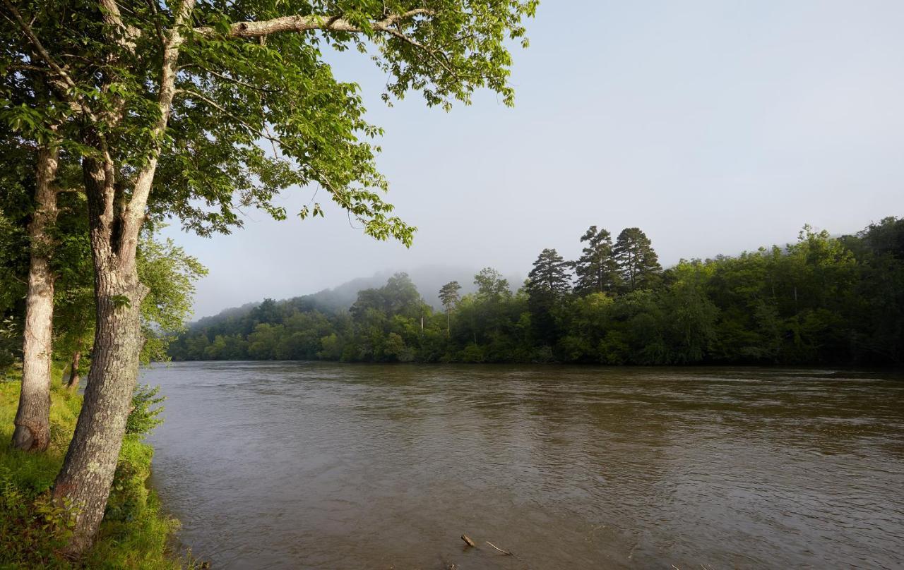 Asheville River 3* Arden