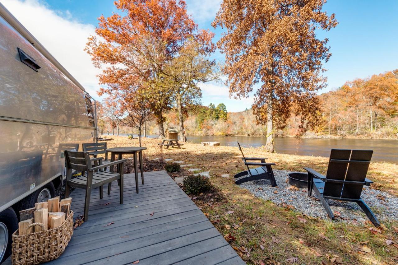 Asheville River Hotel