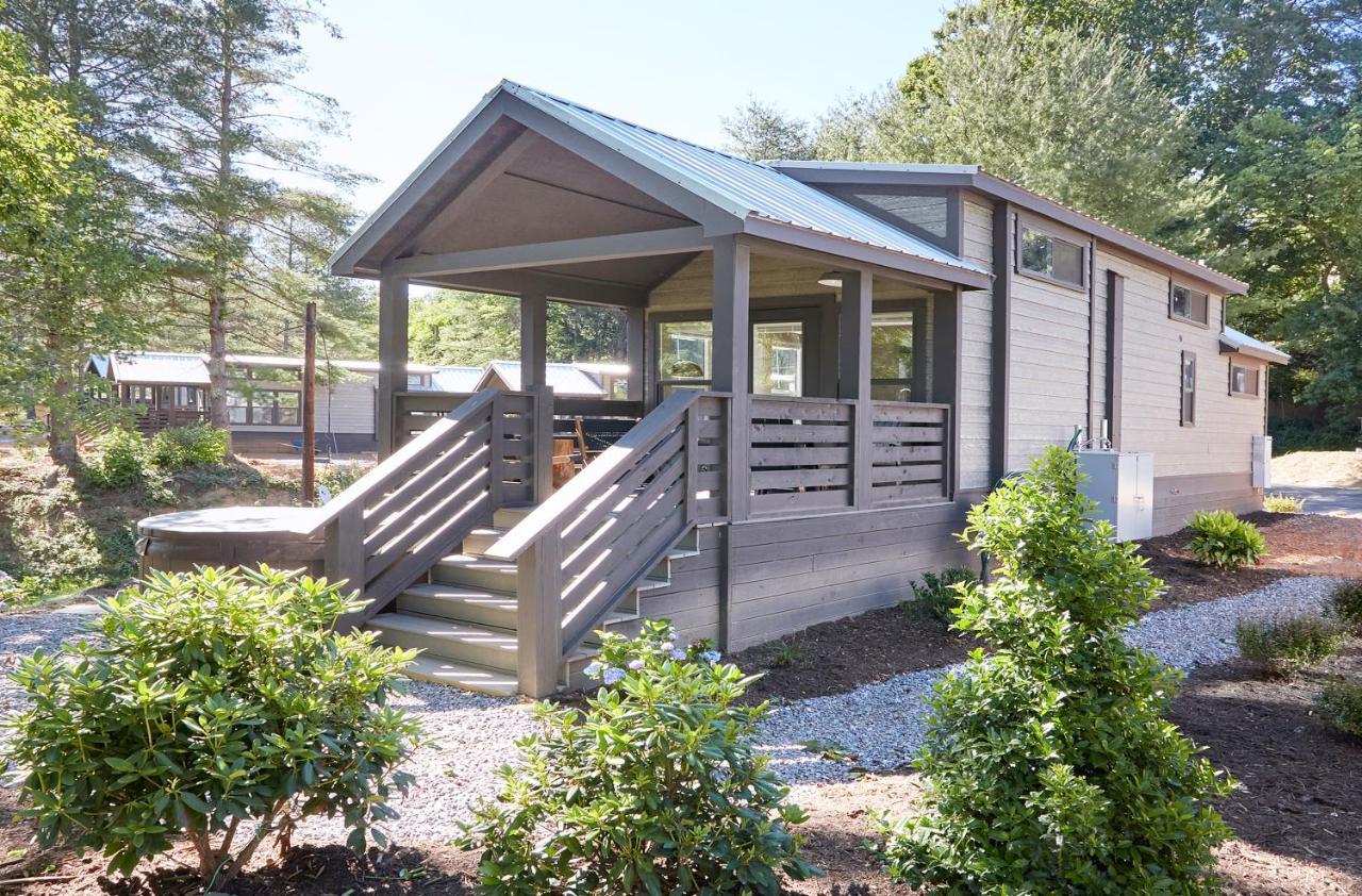 Hotel Asheville River 3*
