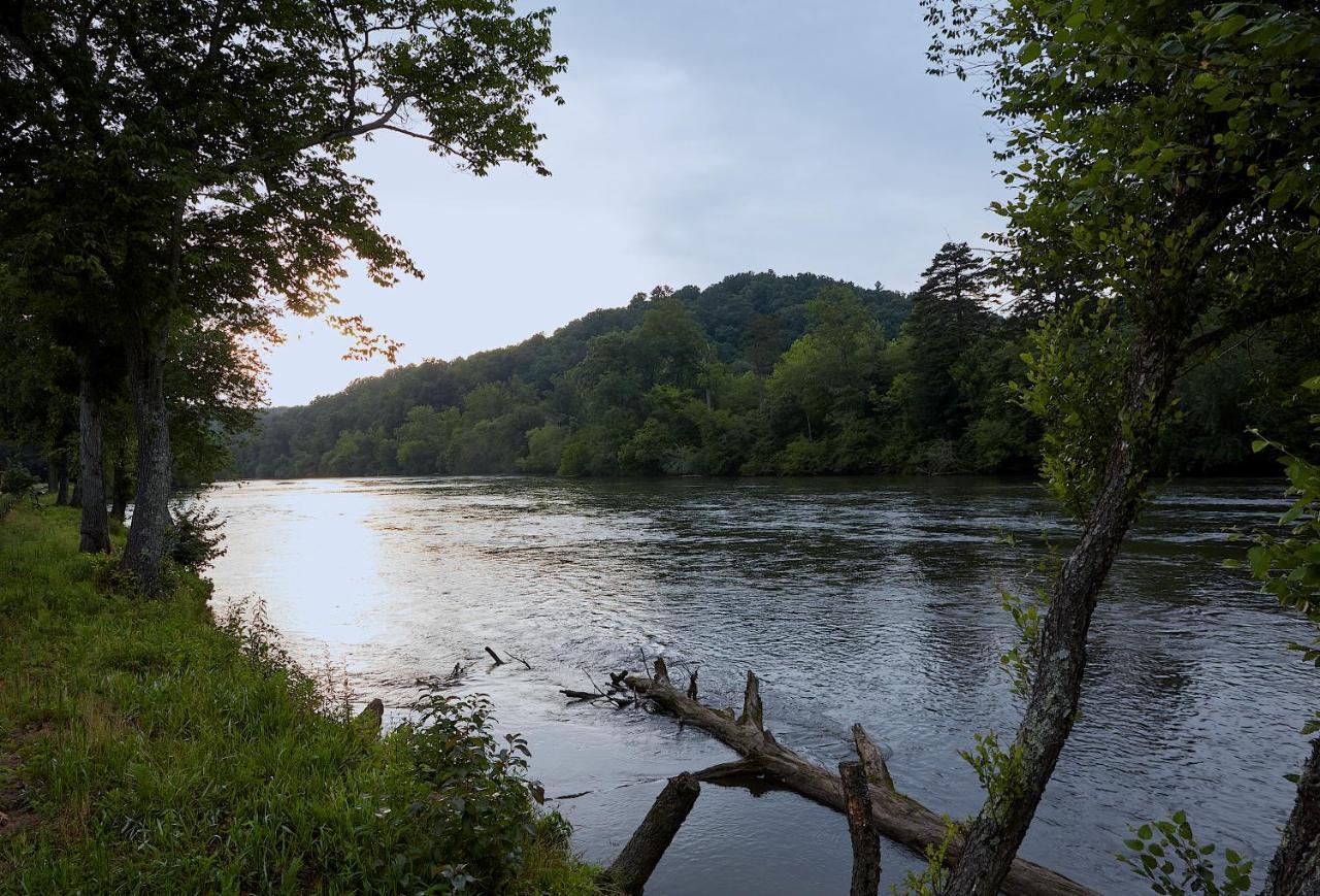 Asheville River 3* Arden