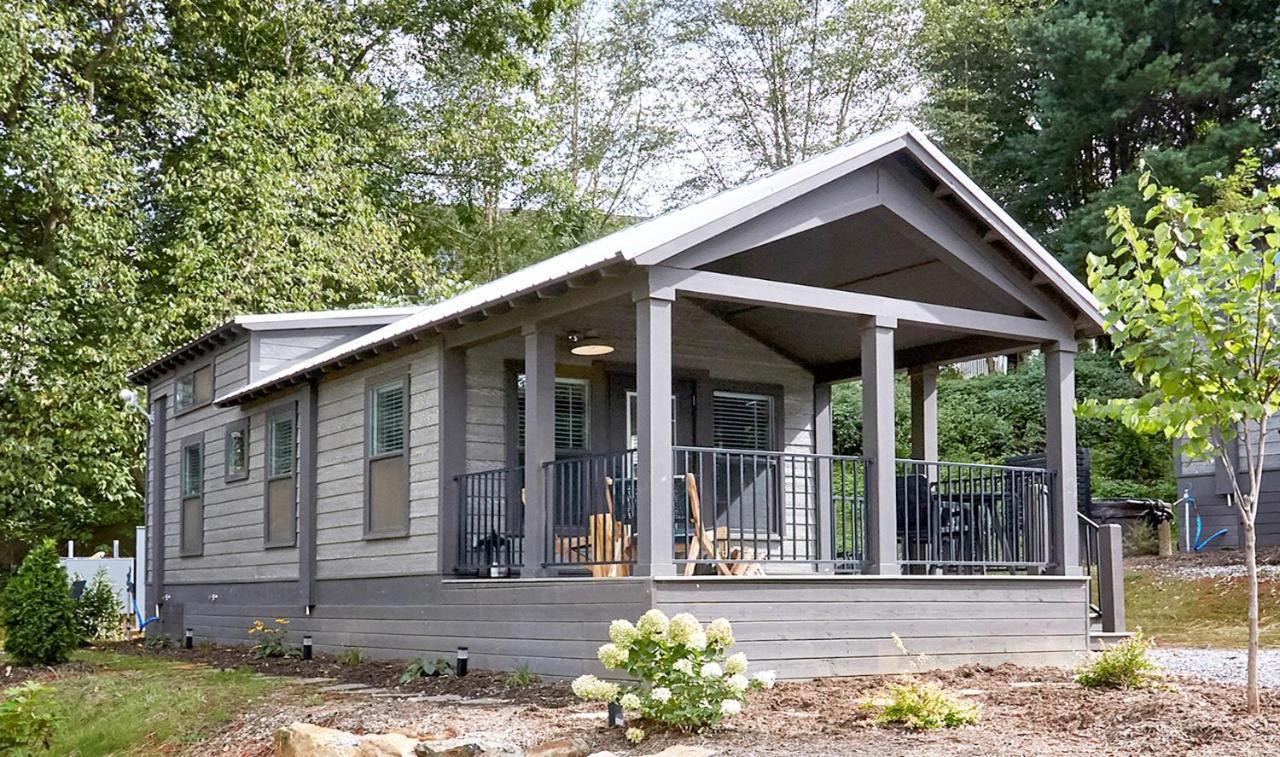 Hotel Asheville River 3*